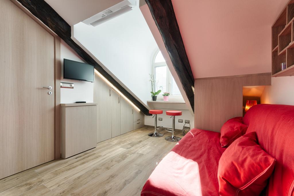 Multifunctional Stylish Studio Турин Екстер'єр фото